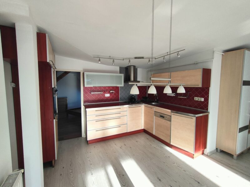 Przestronne 4 pokoje | niski czynsz | centrum