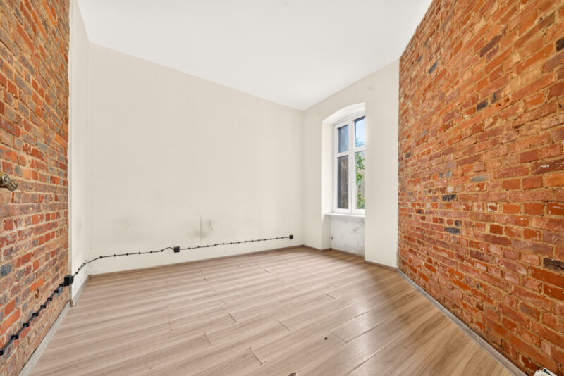 Mieszkanie 5 pokojowe 89,57 m², 1 piętro kamienicy