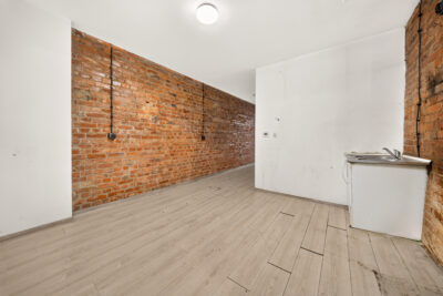 Mieszkanie 5 pokojowe 89,57 m², 1 piętro kamienicy