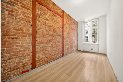 Mieszkanie 5 pokojowe 89,57 m², 1 piętro kamienicy