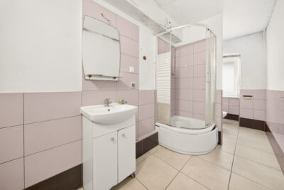 Mieszkanie 5 pokojowe 89,57 m², 1 piętro kamienicy