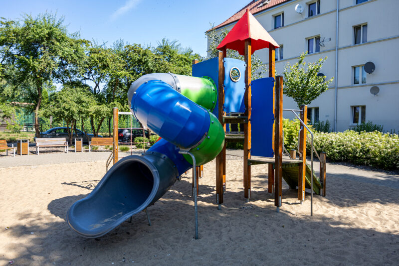 4 pokoje i 2 łazienki, super miejscówka