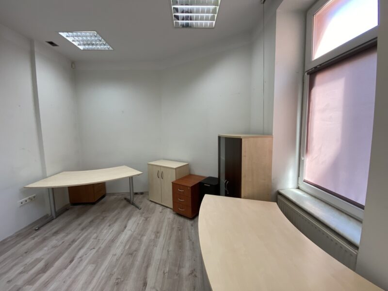 LOKAL USŁUGOWY 108 M2, AL. W. POLSKIEGO 47