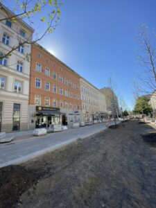 LOKAL USŁUGOWY 108 M2, AL. W. POLSKIEGO 47