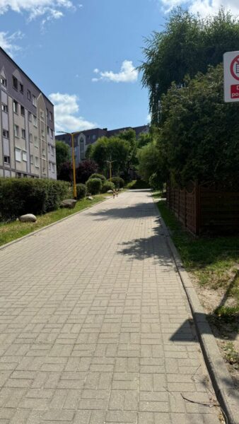 Wynajem2 pok. z balkonem , ogródek na prawobrzeżu