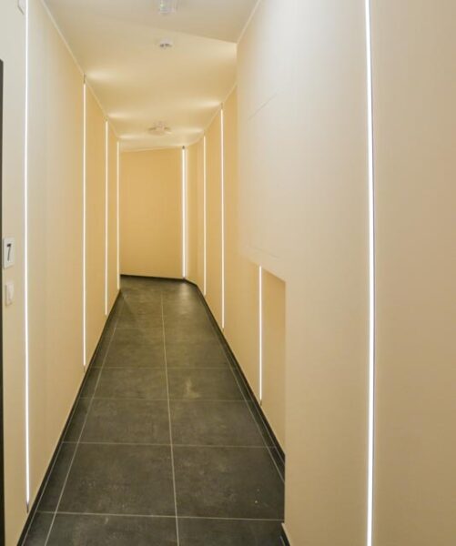 Nowe 2 pokoje, adaptacja poddasza, Aleja Fontann,