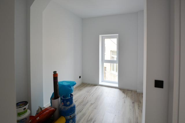 Nowe 2 pokoje, adaptacja poddasza, Aleja Fontann,