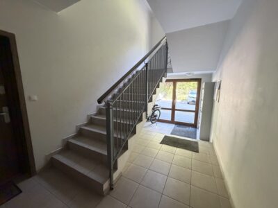 3 pokoje, ogródek i miejscem postojowym NOWY BLOK