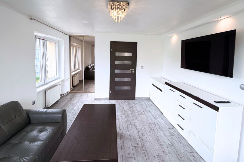 Przytulne 2 pokojowe mieszkanie z balkonem 45m2