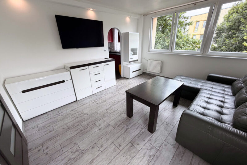 Przytulne 2 pokojowe mieszkanie z balkonem 45m2