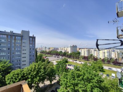 Dwa pokoje z balkonem i pięknym widokiem