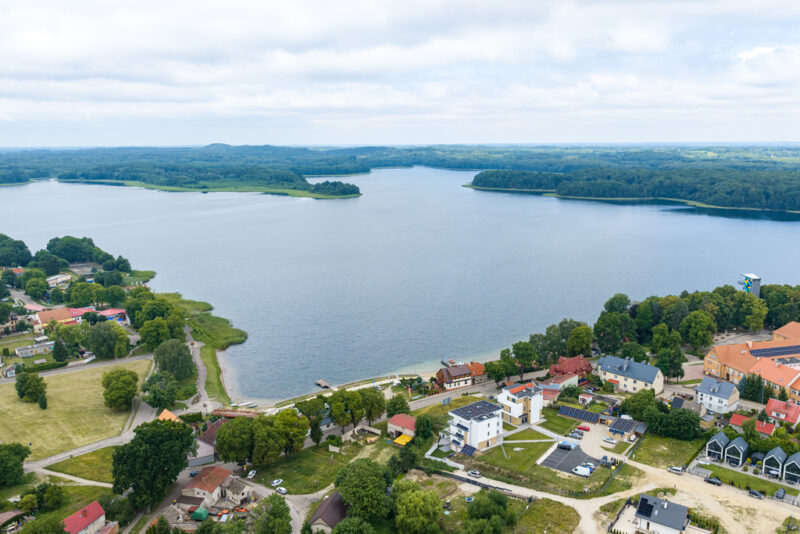 Dom przy promenadzie w Ińsku