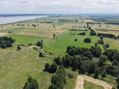 Działka z własnym stawem blisko zalewu