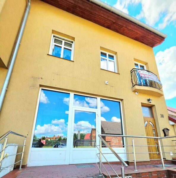 Dom z lokalem użytkowym w centrum Szczecinka!!!