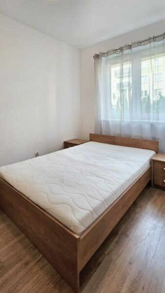 2 pokojowe mieszkanie na parterze z garażem