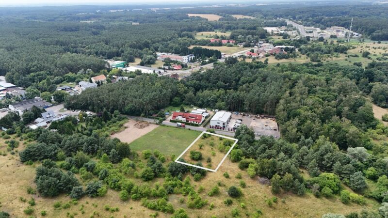 Działka pod usługi w Lubieszynie