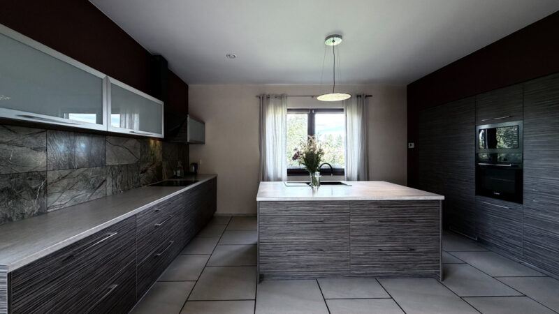 Nowoczesny dom parterowy 167,48 m² na sprzedaż!