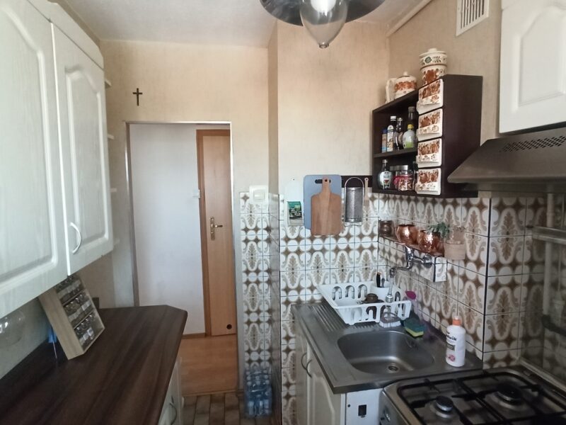 Wyposażone 2 pokoje, odrębna kuchnia, balkon!
