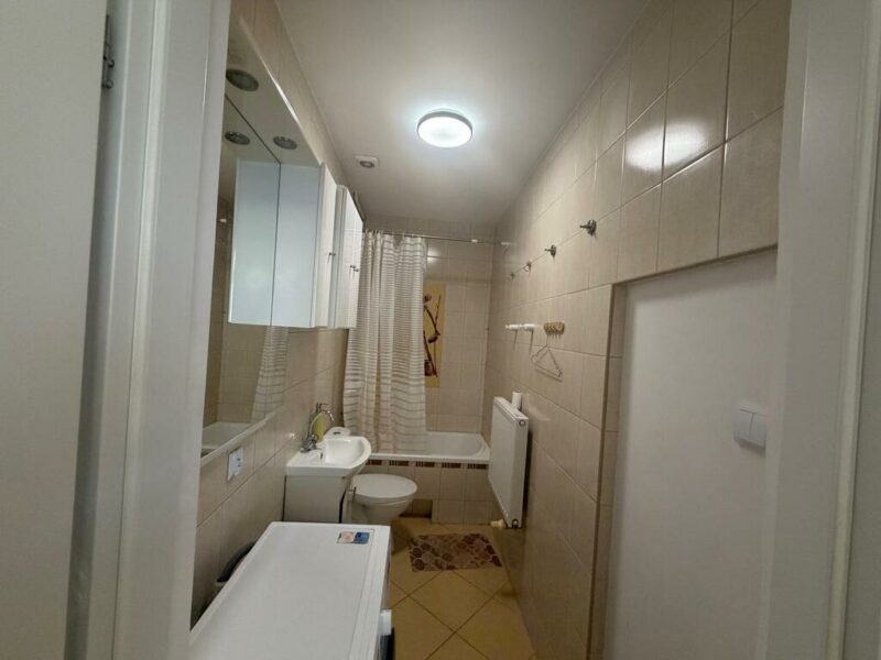 Mieszkanie 3 pokojowe z dużym ogródkiem w centrum.