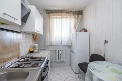 2 pokoje z balkonem