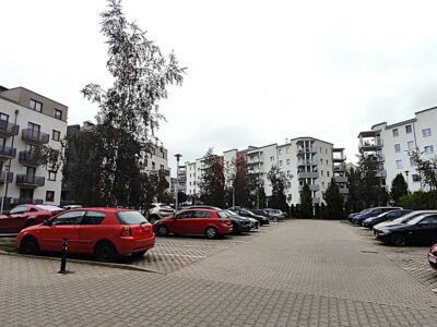 Nowoczesna kawalerka z balkonem, parking, Internet