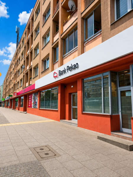 Pl. Rodła 2pok. + balkon, cena 525 tys.