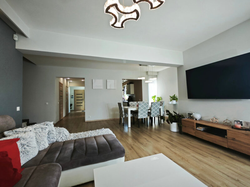 Piekny dom w dobrej - 175m2