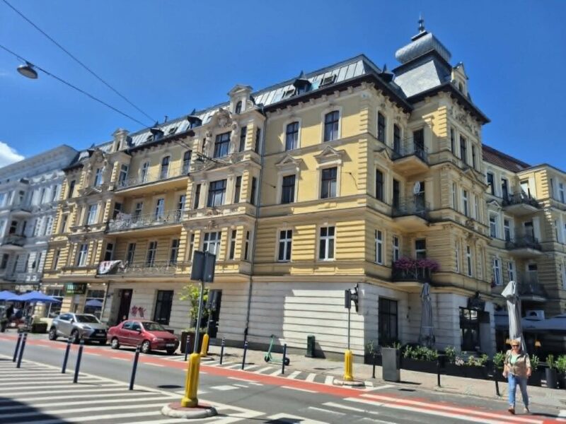 140 m tuż przy placu Grunwaldzkim