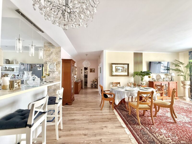 Nowe Miasto | 5 pokoi | 109,2 m² | 2 tarasy
