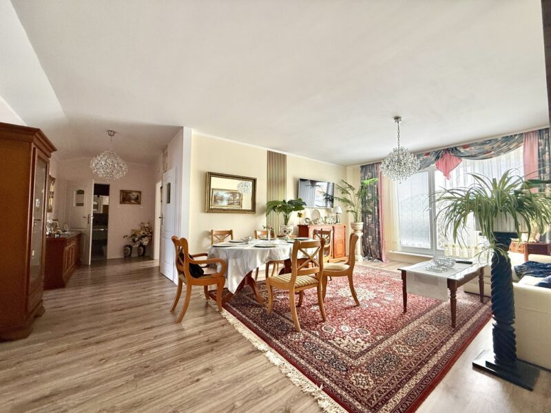 Nowe Miasto | 5 pokoi | 109,2 m² | 2 tarasy