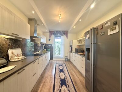 Nowe Miasto | 5 pokoi | 109,2 m² | 2 tarasy