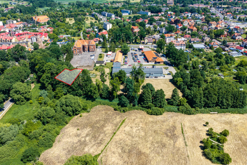 Działka inwestycyjna 1233 m² | Centrum Chojny