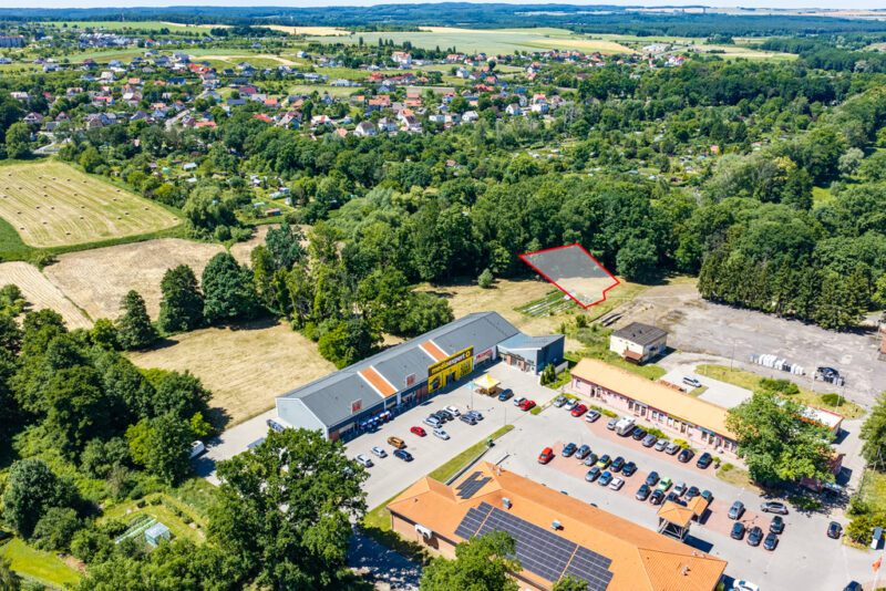 Działka inwestycyjna 1233 m² | Centrum Chojny