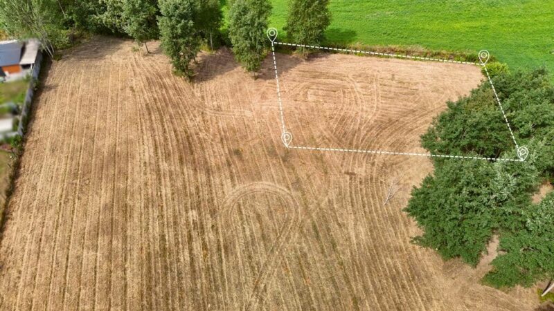 Działka z wydanymi WZ, 1150 m2