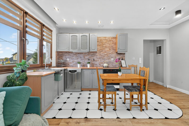 3980 zł/m²! | 92 m² + garaż + ogródek