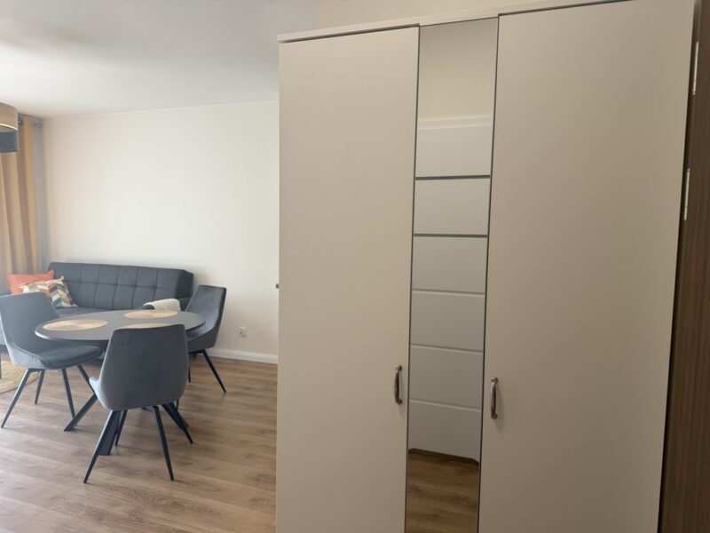 Pomorzany nowe 2 pok, balkon, miej post 2600 zł