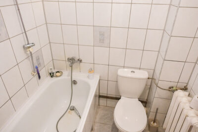 Pogodno, 2 pokoje, oddzielna kuchnia, parter