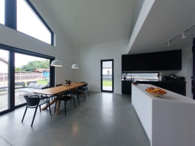 Dom wolnostojący 187 m² | działka 1038 m² |