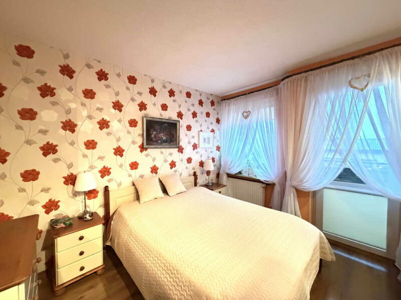 3 pokoje z balkonem z pięknym widokiem na panoramę