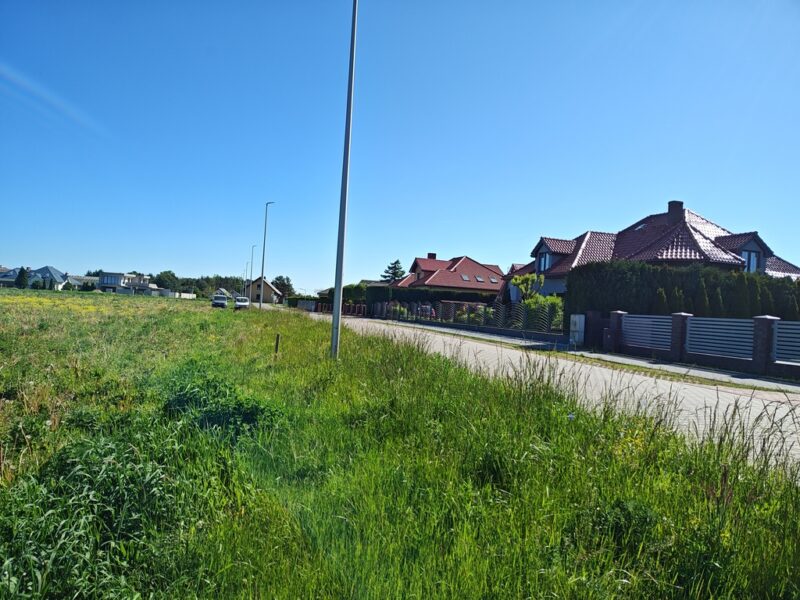 Przybiernów działka budowlana 1075 m2 140.000 zł