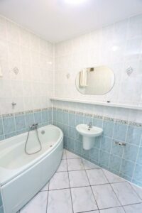 3 POKOJOWE MIESZKANIE Z BALKONEM