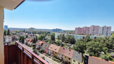 47 m² z balkonem i widokiem — urządzisz od zera!