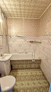 47 m² z balkonem i widokiem — urządzisz od zera!
