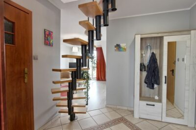 3 pokoje, balkon - oś. Majowe