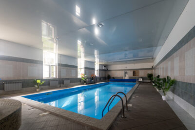 Kompleks Hotelowy z Basenem i SPA – Borne Sulinowo