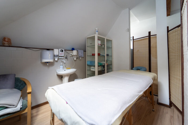 Kompleks Hotelowy z Basenem i SPA – Borne Sulinowo