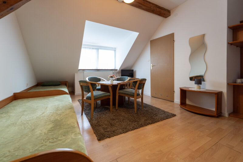 Kompleks Hotelowy z Basenem i SPA – Borne Sulinowo
