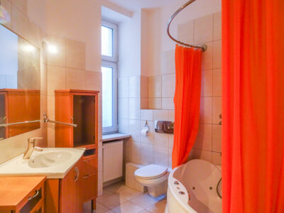 Centrum 4 pokojowe, 2 balkony, I p. 850000