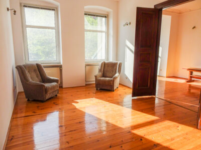 Centrum 4 pokojowe, 2 balkony 850000