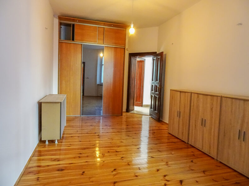 Centrum 4 pokojowe, 2 balkony 850000